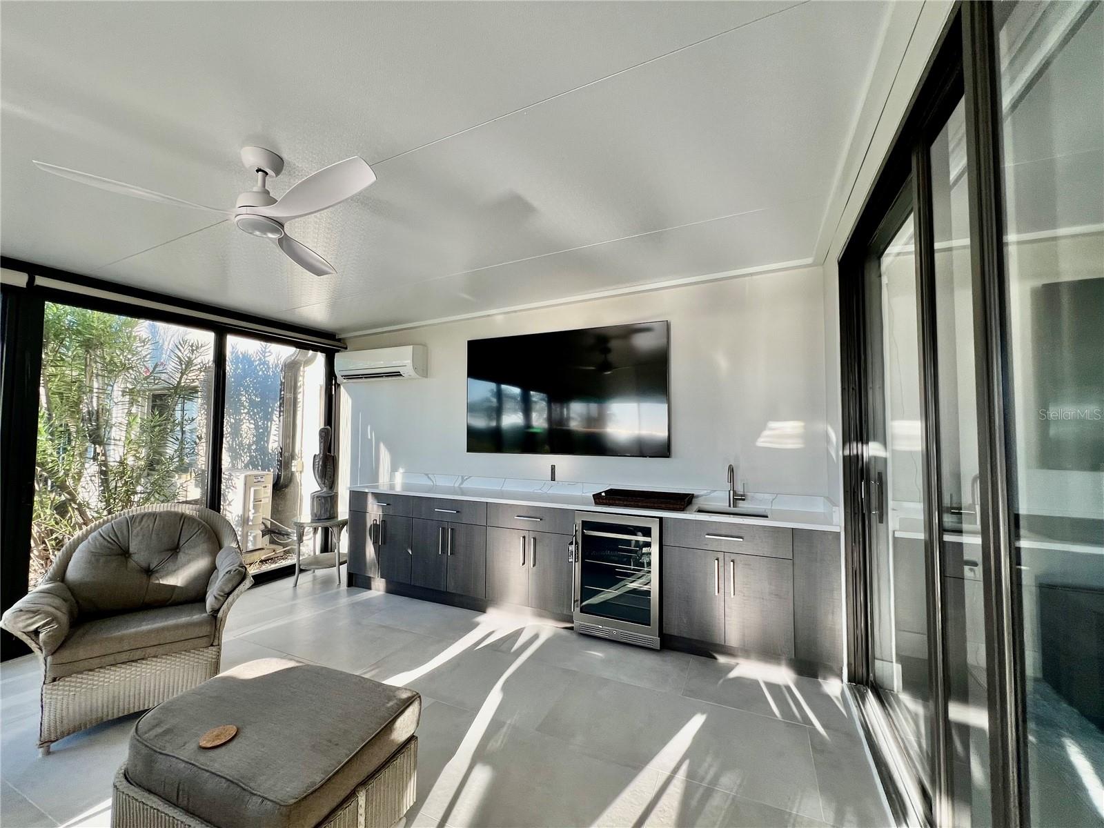 MARINA SOUTH SHORE CONDO - Residential Lease