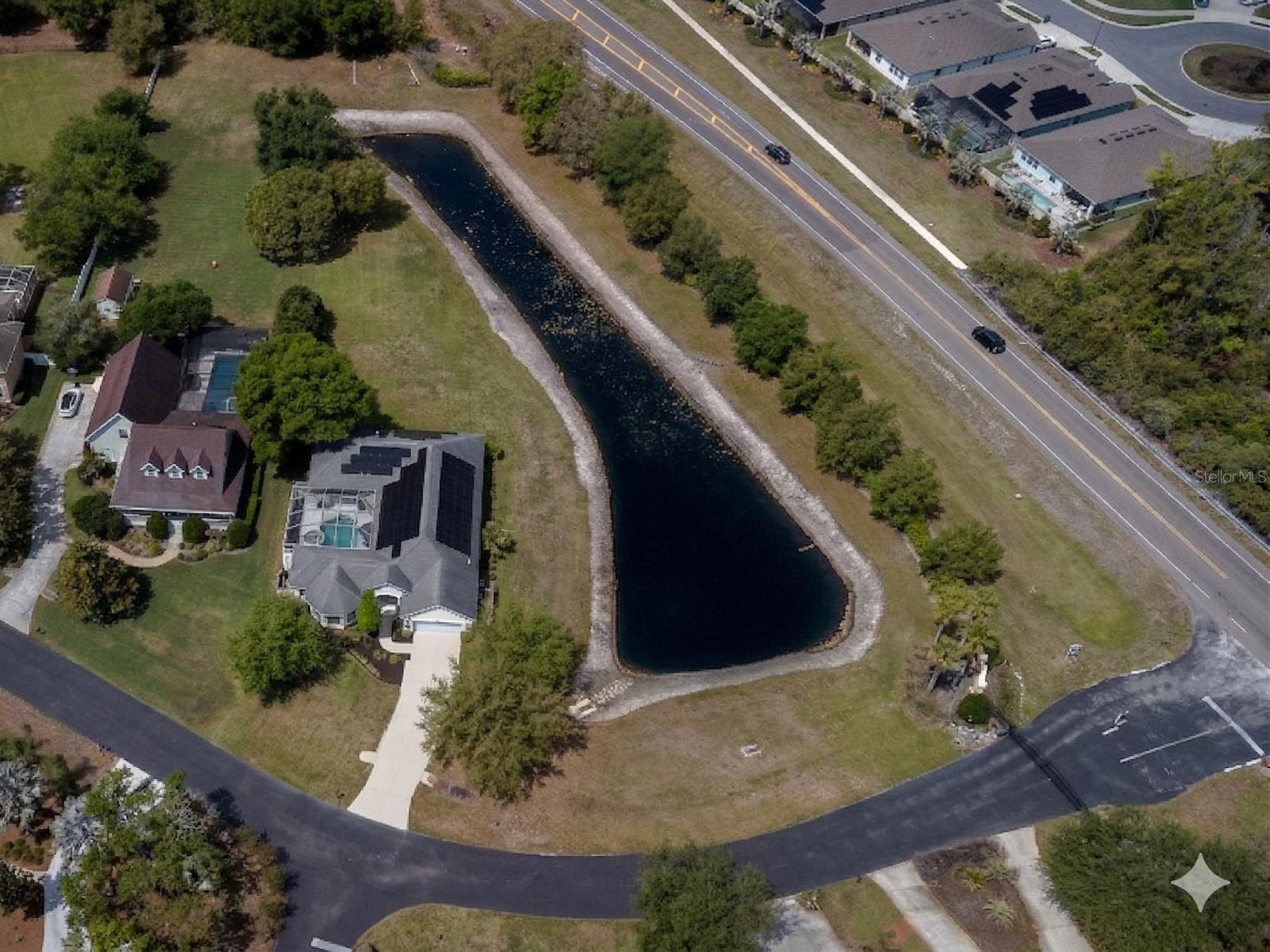 LINCOLNWOOD ESTATES - Residential