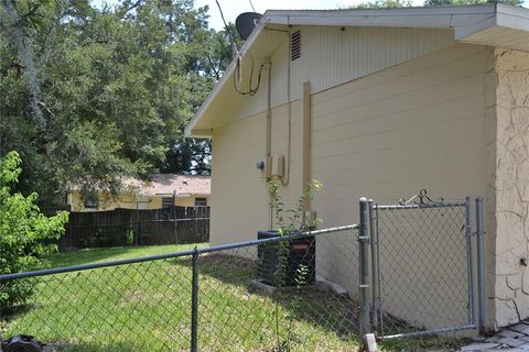 A home in BROOKSVILLE