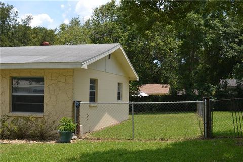 A home in BROOKSVILLE