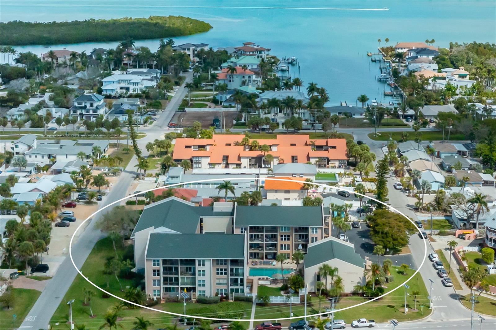 PRESIDENTIAL THE - Residential