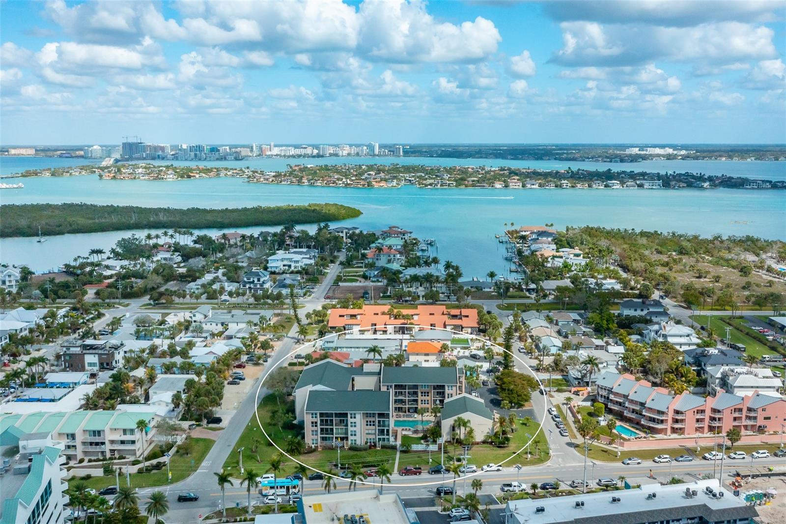 PRESIDENTIAL THE - Residential