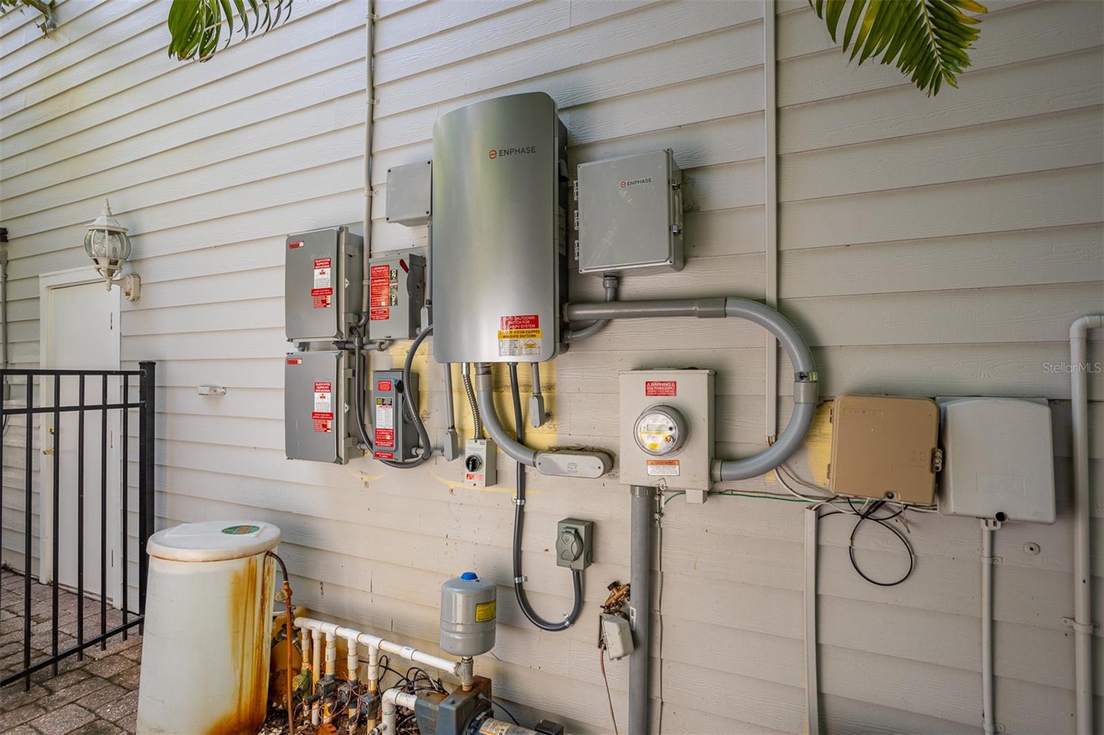 SHIRLEY MANOR SUB - Residential