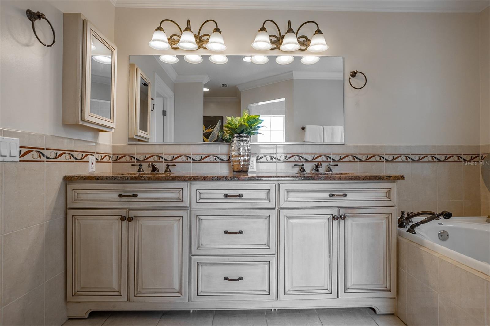 SHIRLEY MANOR SUB - Residential