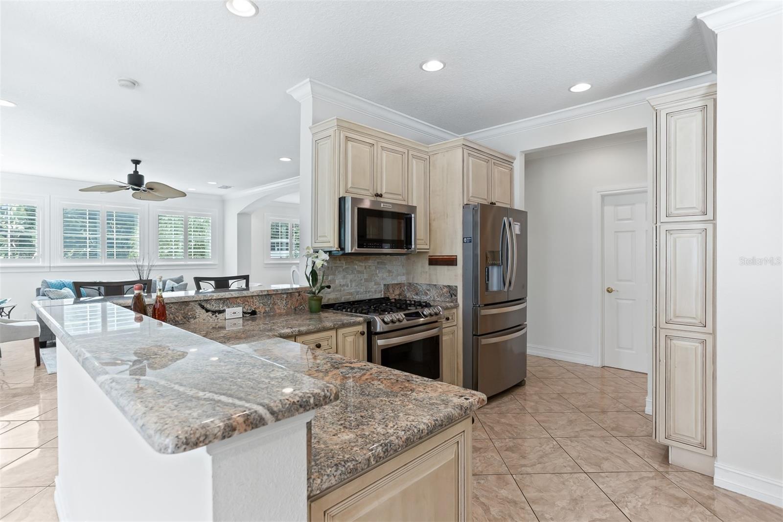 SHIRLEY MANOR SUB - Residential