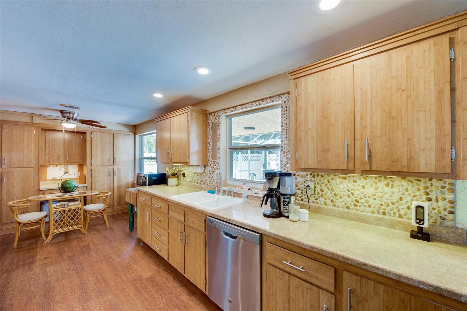 Shady Oaks - Residential