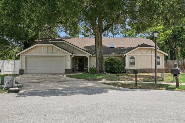 5101 GOLDENWOOD DR, ORLANDO, FL 32817 - Image f425e2a4a125e7d2cd84fe98826bfdd4/3590359165