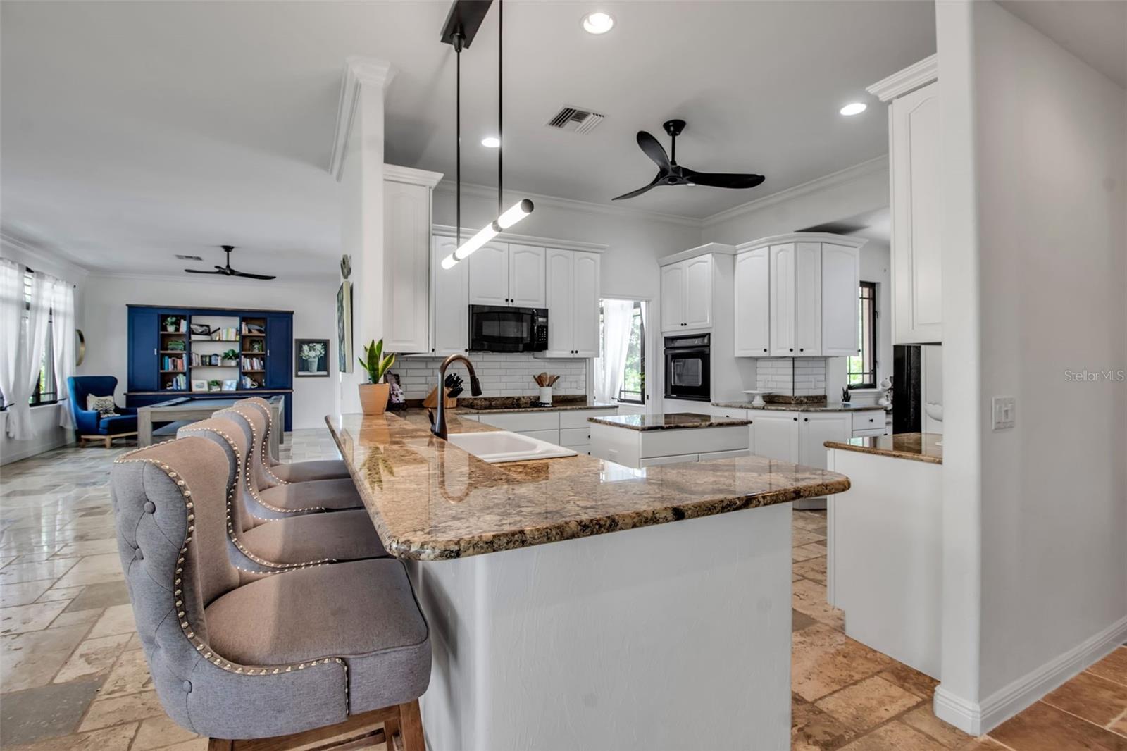 RIVER FOREST - Residential