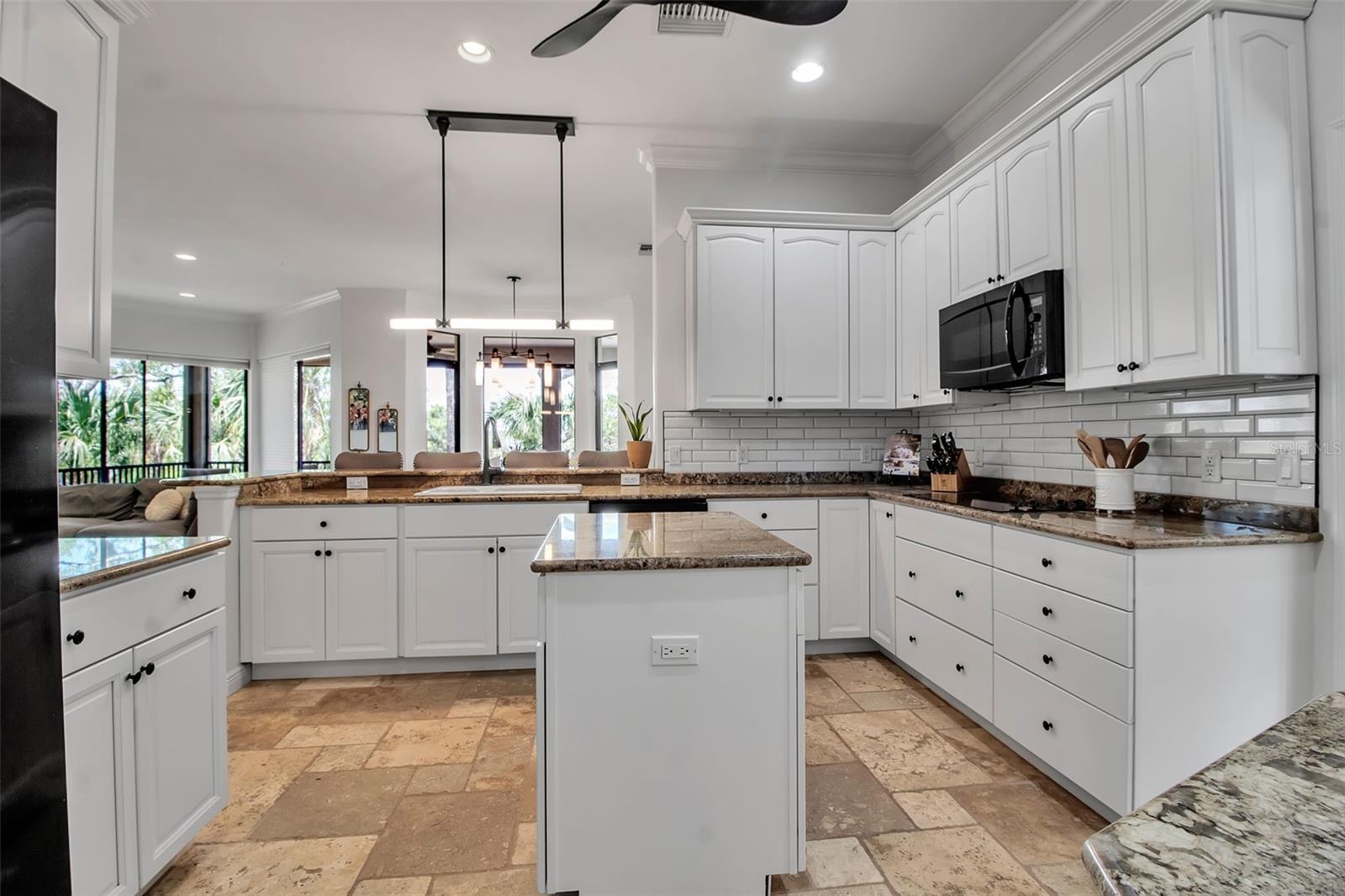 RIVER FOREST - Residential