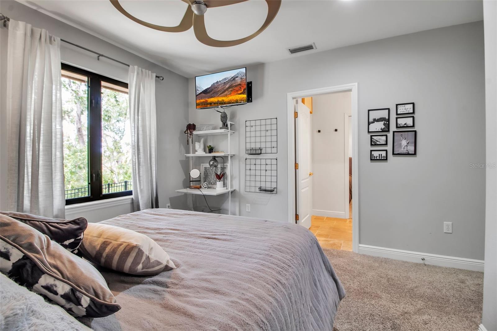 RIVER FOREST - Residential