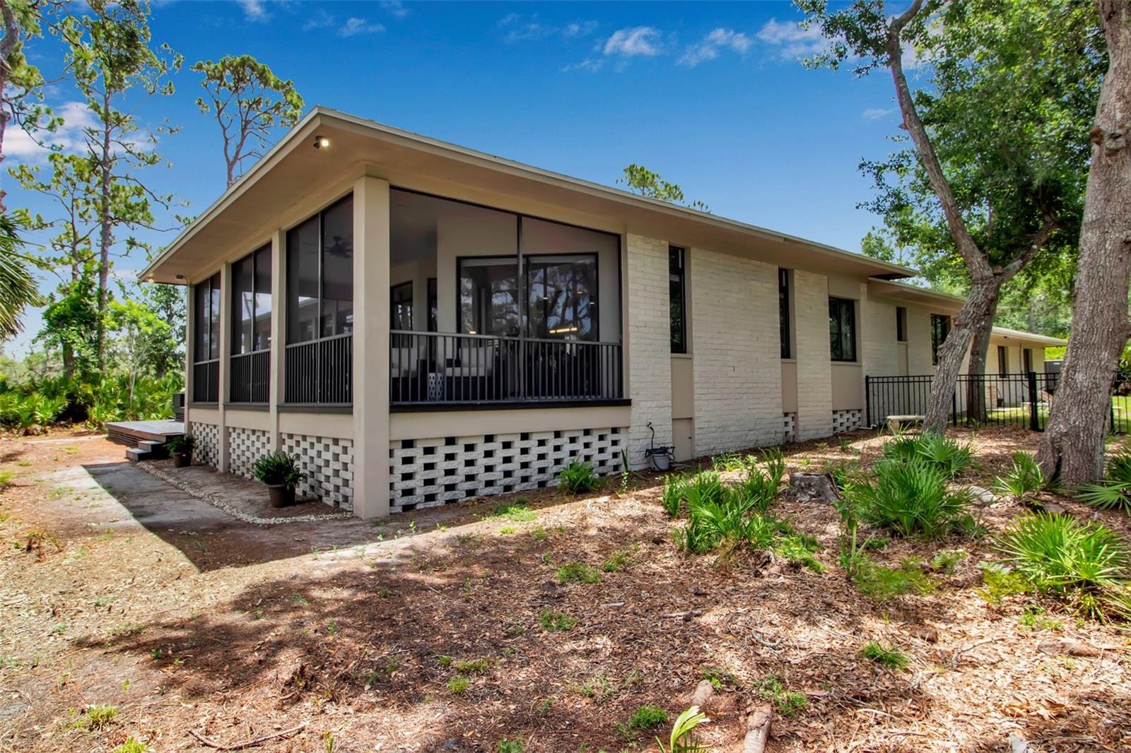 RIVER FOREST - Residential