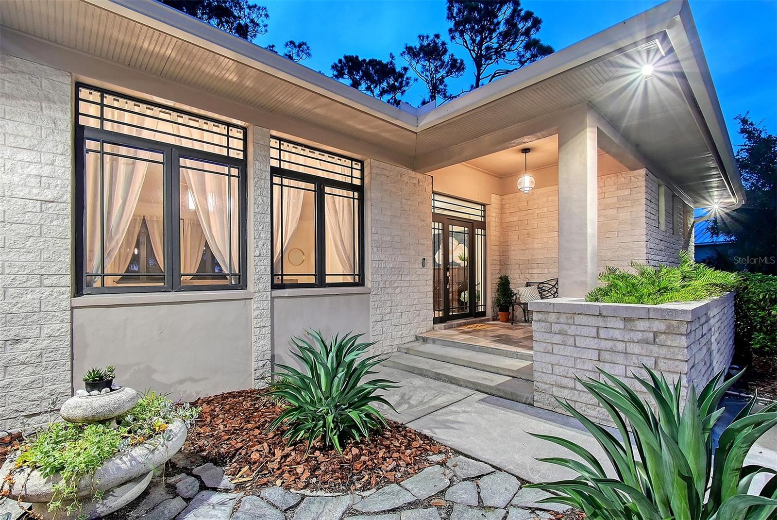 RIVER FOREST - Residential