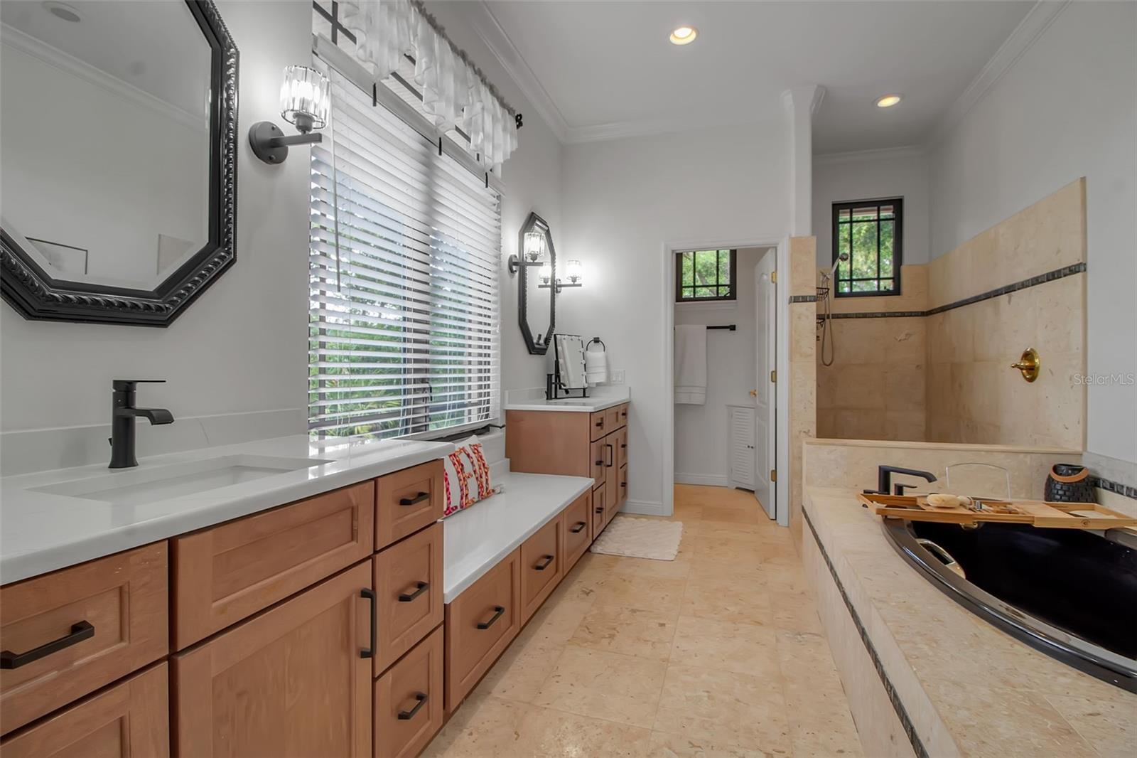 RIVER FOREST - Residential