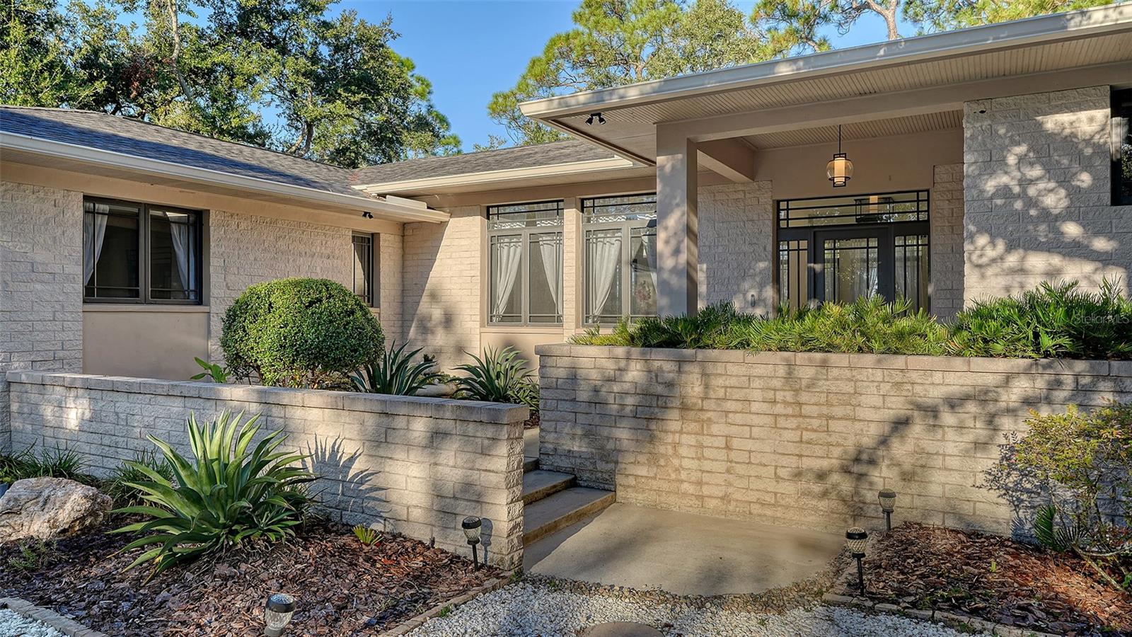 RIVER FOREST - Residential