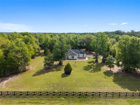 Tiny photo for 11551 SW 128th Avenue, Dunnellon, FL 34432 (MLS # OM721636)