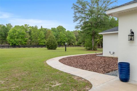 Tiny photo for 11551 SW 128th Avenue, Dunnellon, FL 34432 (MLS # OM721636)