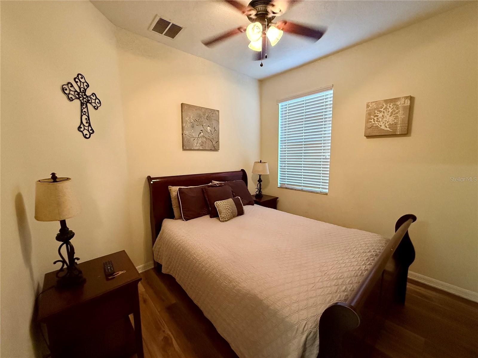 OAKWATER CONDO PH4 - Residential