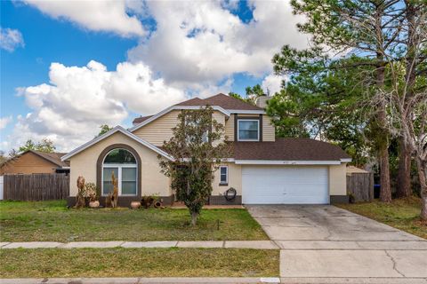 Photo of 8713 Catbriar Bay Way, Orlando, FL 32829 (MLS # S5145480)