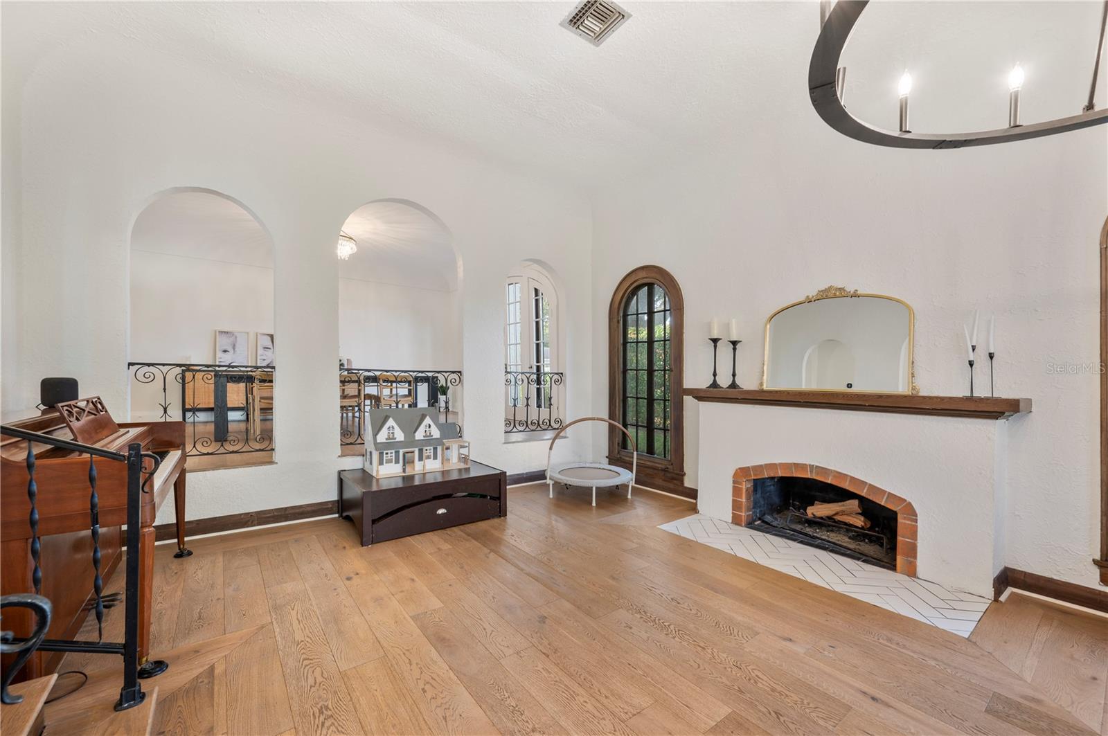 BILTMORE PARK SUB - Residential