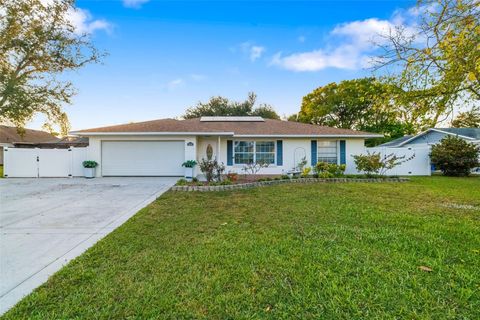 Photo of 2208 34th Street W, Bradenton, FL 34205 (MLS # A4670976)