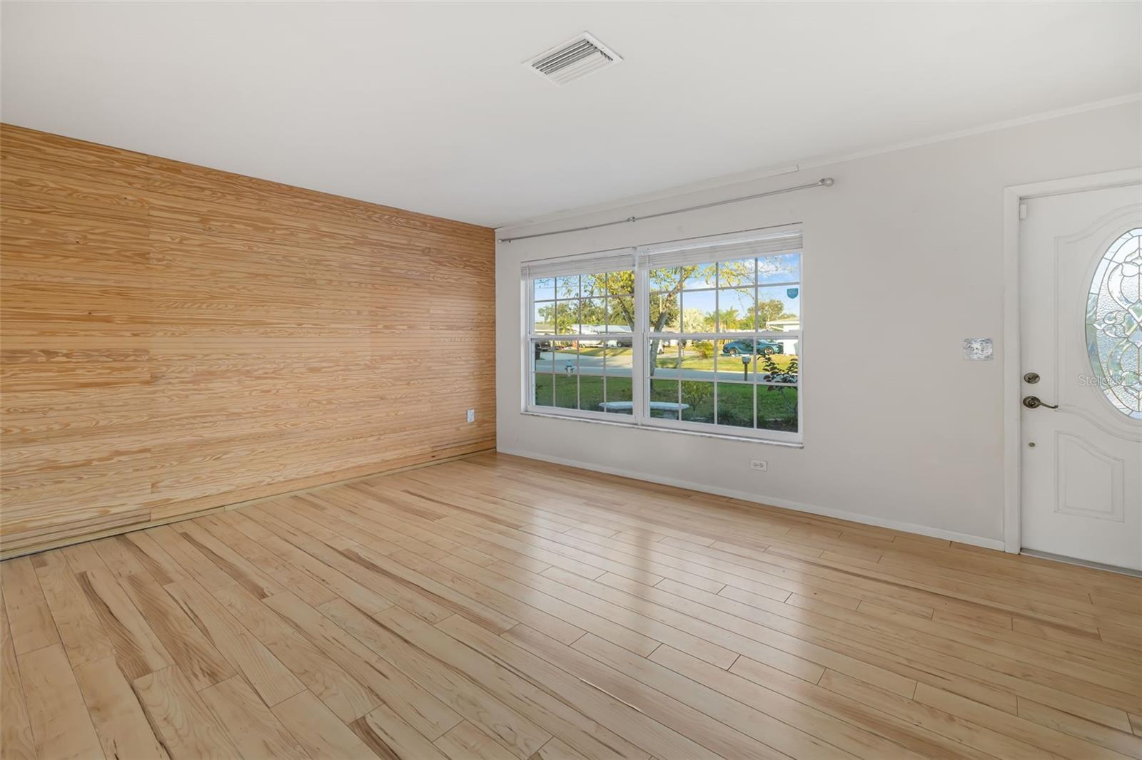 PINE LAKES SUB - Residential