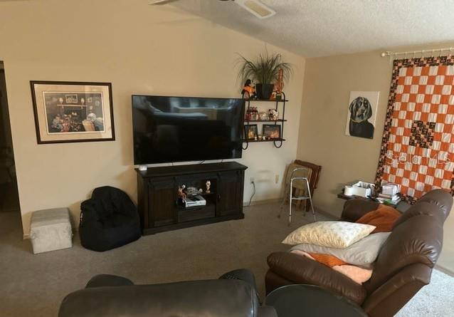 RIVER COUNTRY ESTATES - Residential