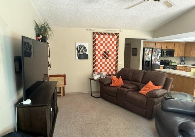 RIVER COUNTRY ESTATES - Residential