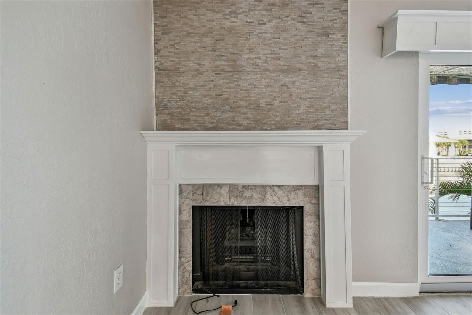 SOUTH PAULA POINT CONDO - Residential Lease