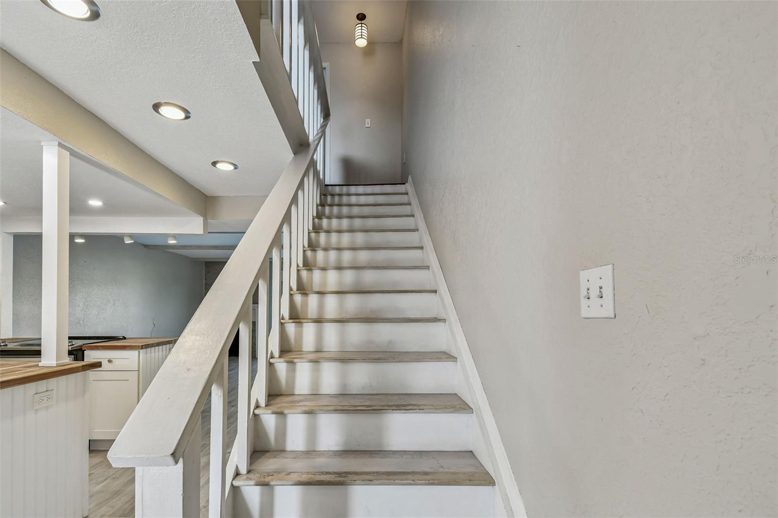 SOUTH PAULA POINT CONDO - Residential Lease