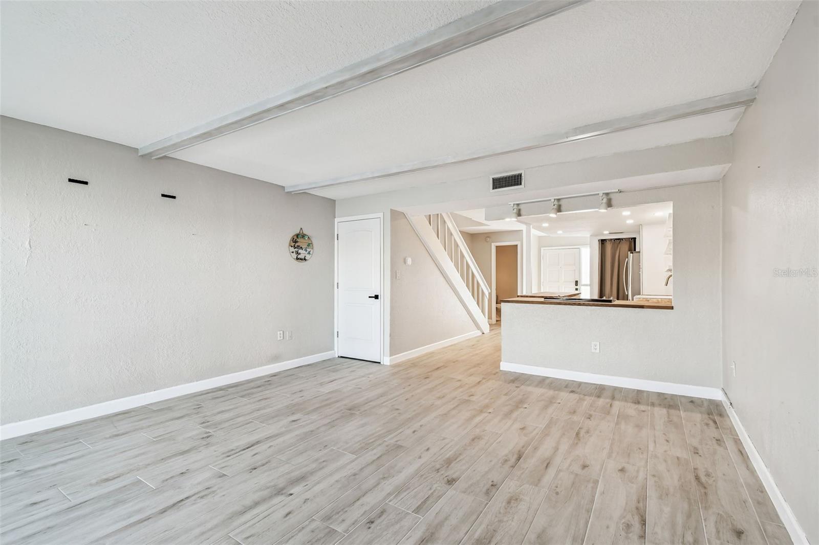 SOUTH PAULA POINT CONDO - Residential Lease