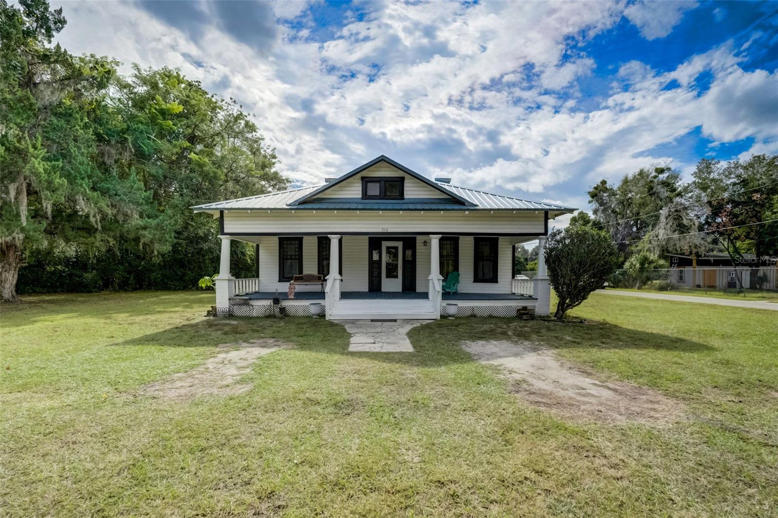 Listing image 4