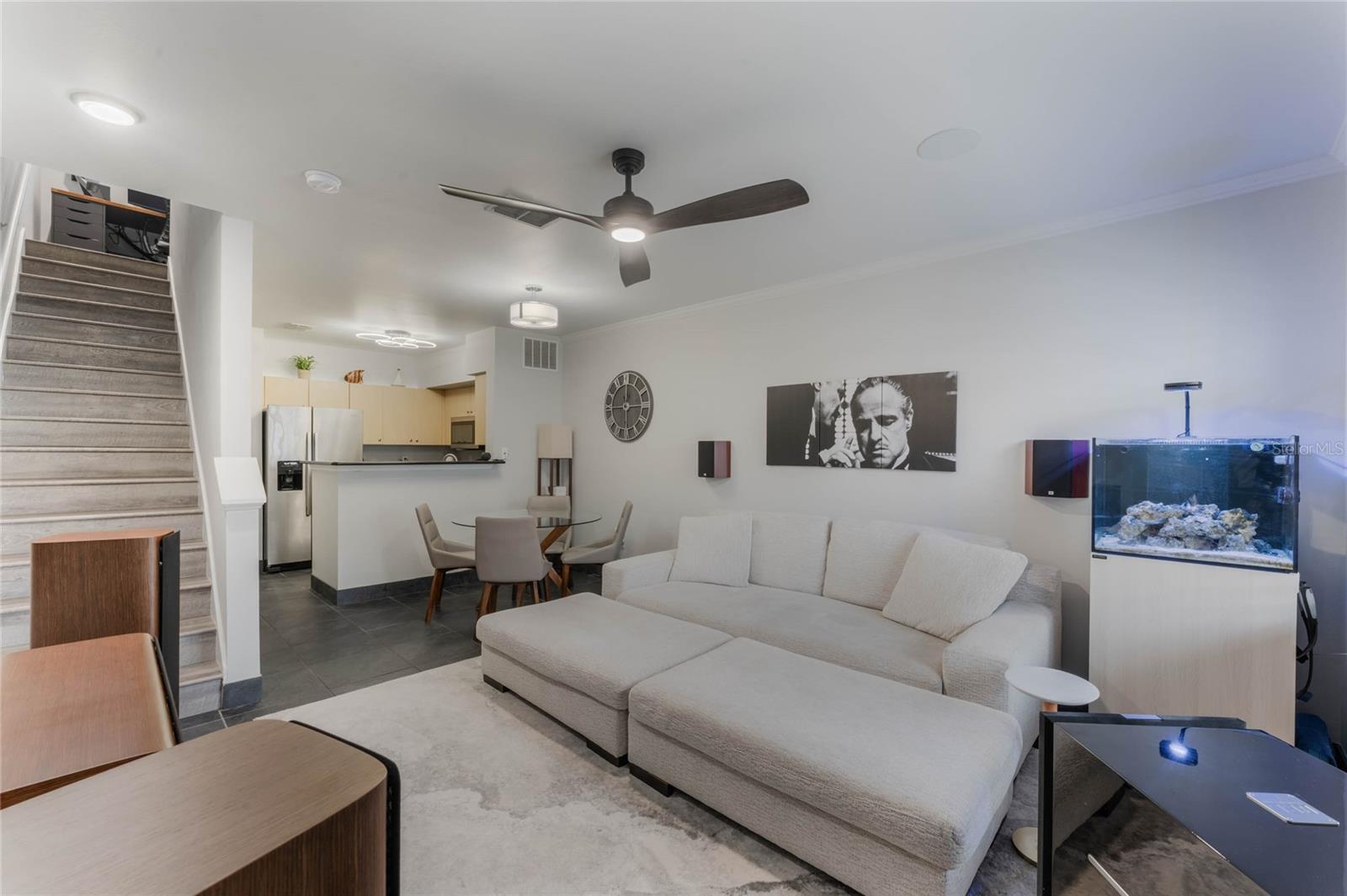 711 CENTERVALE DRIVE 711