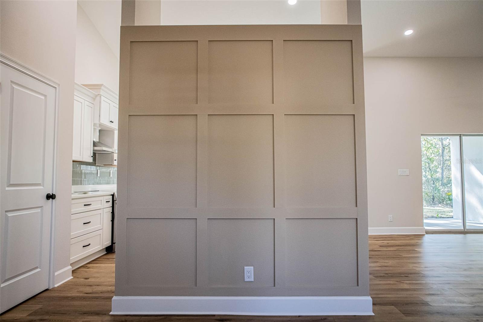 ROYAL HIGHLANDS - Residential