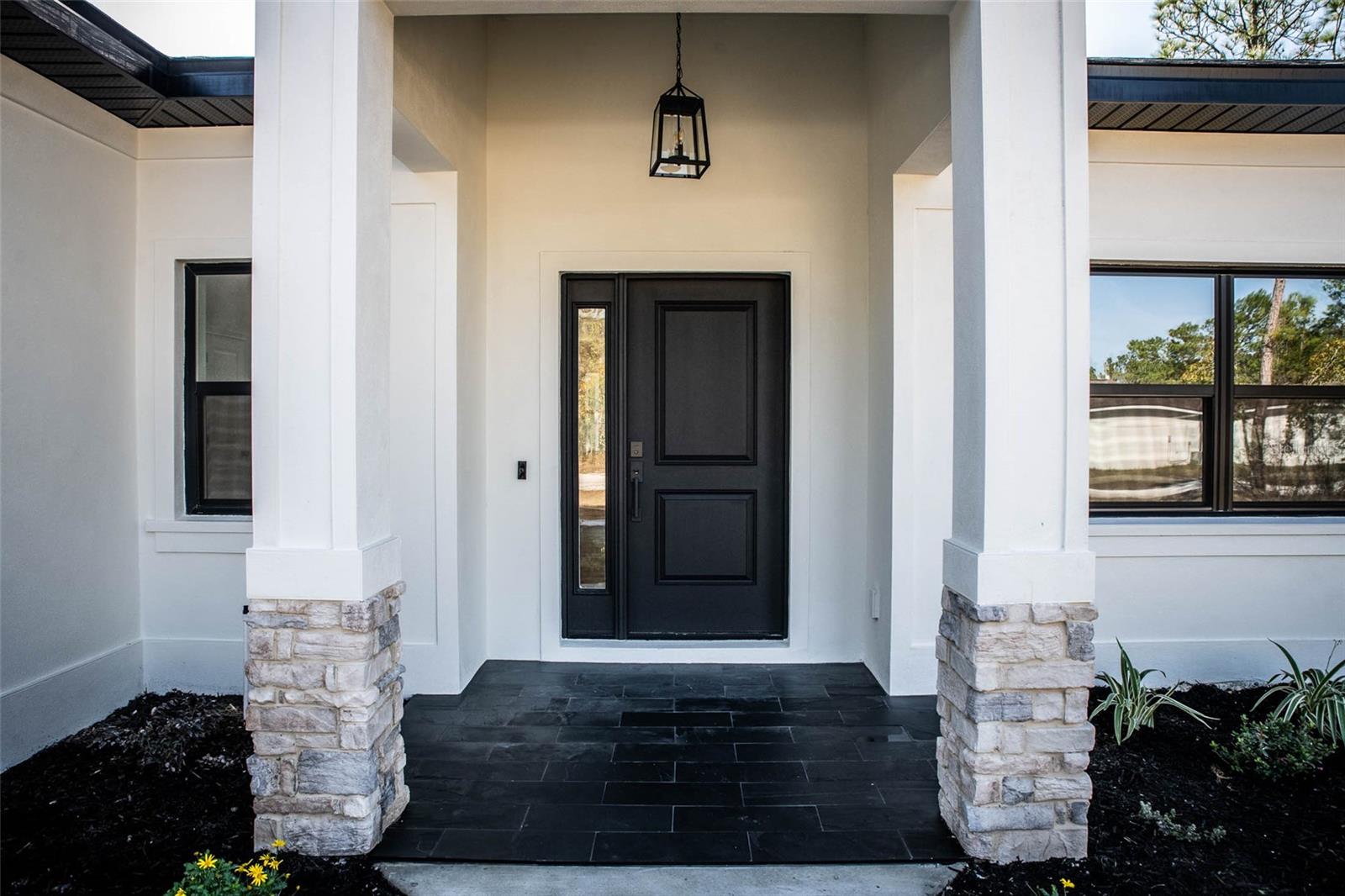 ROYAL HIGHLANDS - Residential