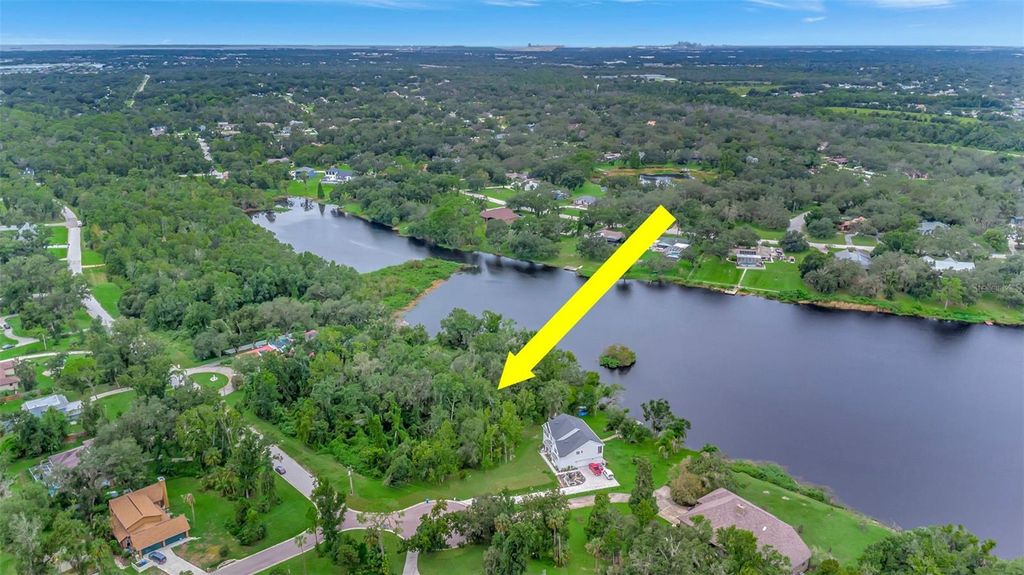 Photo of 12610 Lake Hills Drive, Riverview, FL 33569 (MLS # TB8420162)