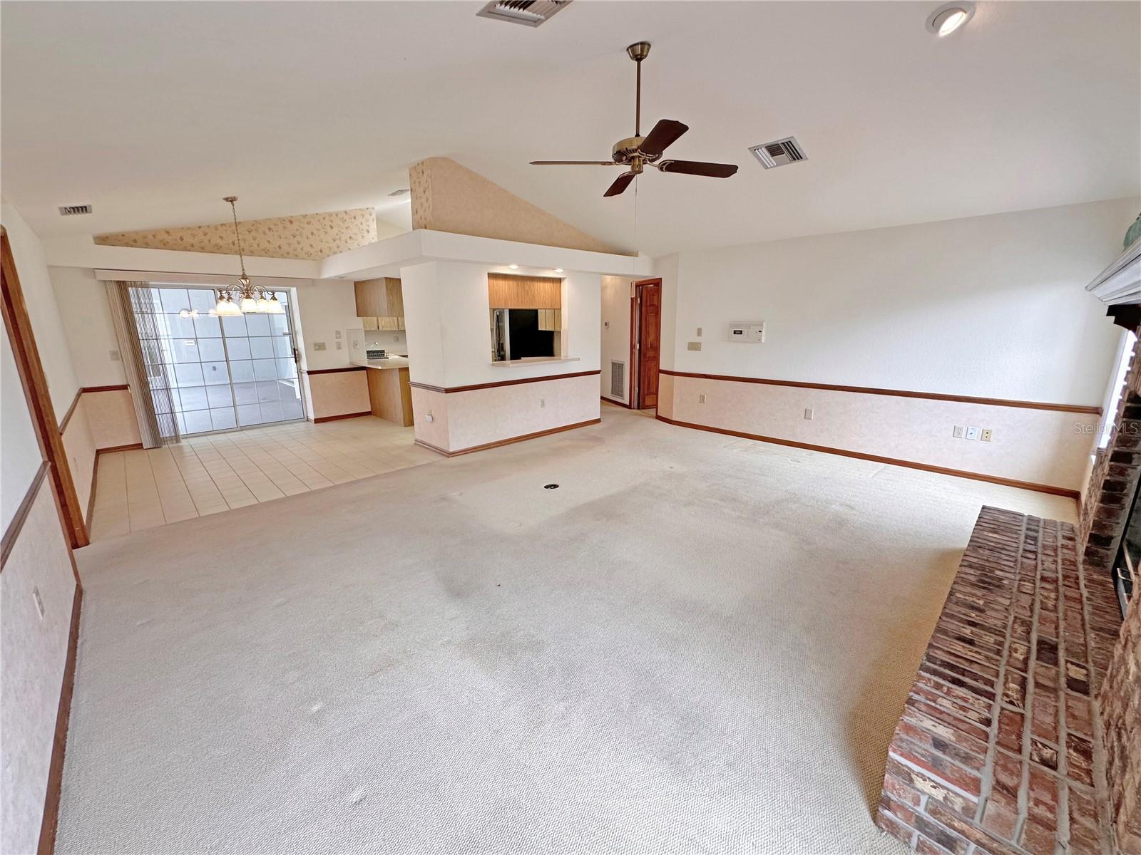 RIVER COUNTRY ESTATES - Residential