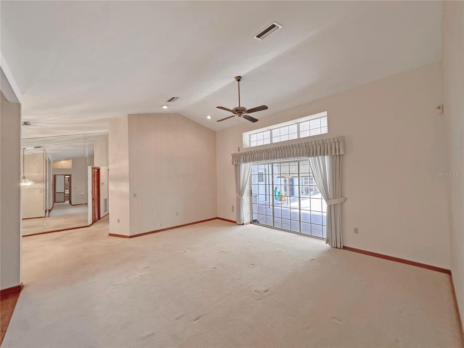 RIVER COUNTRY ESTATES - Residential