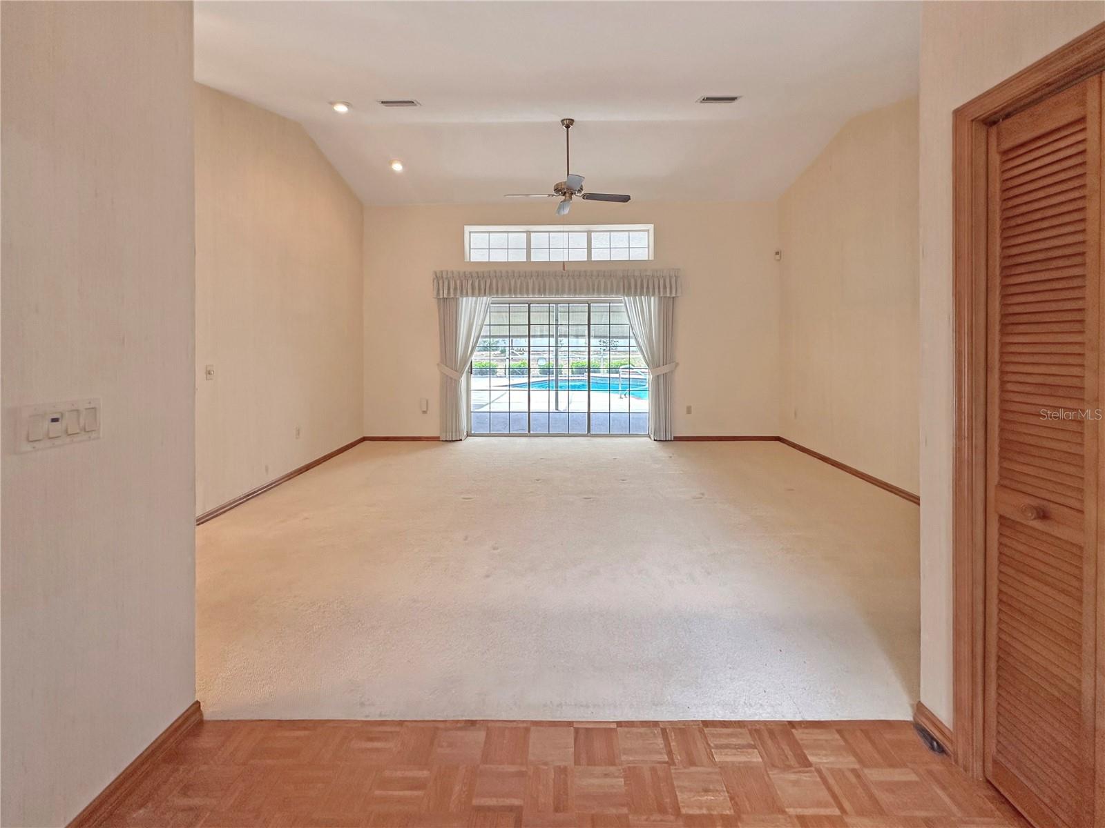RIVER COUNTRY ESTATES - Residential