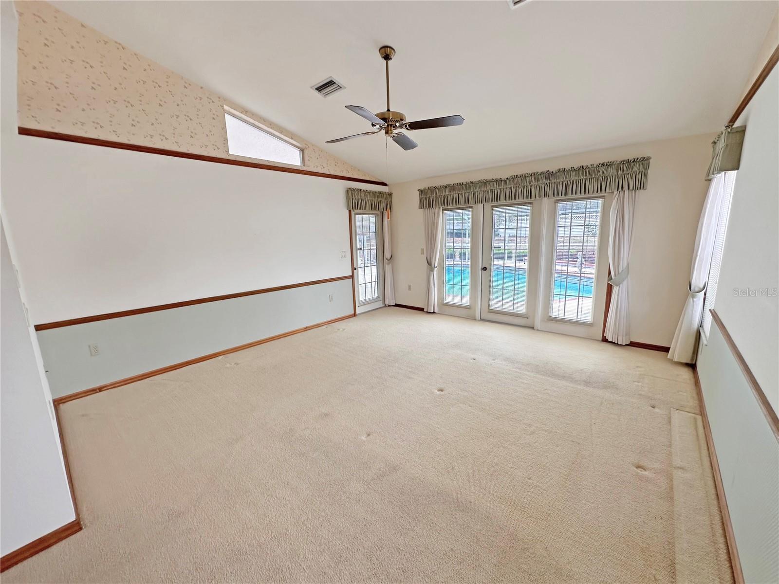 RIVER COUNTRY ESTATES - Residential