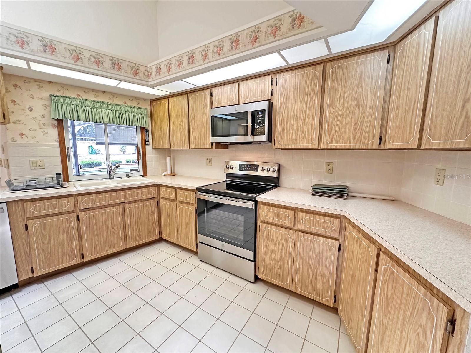 RIVER COUNTRY ESTATES - Residential