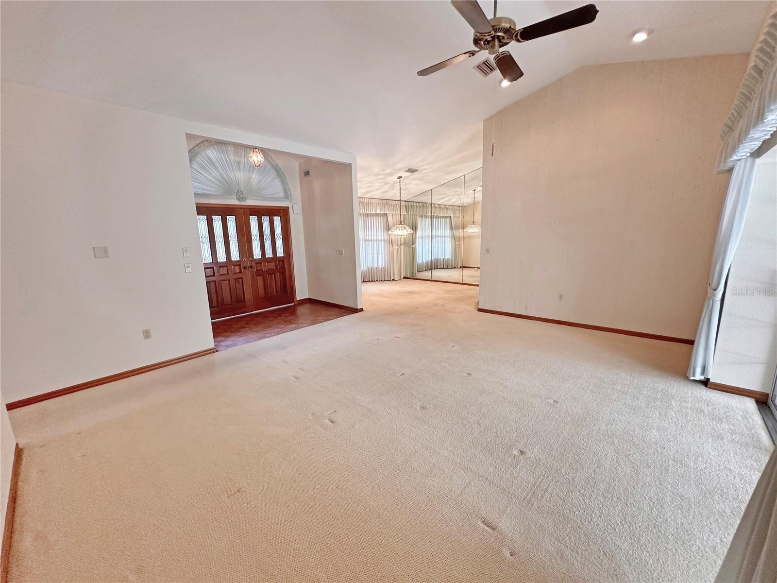 RIVER COUNTRY ESTATES - Residential