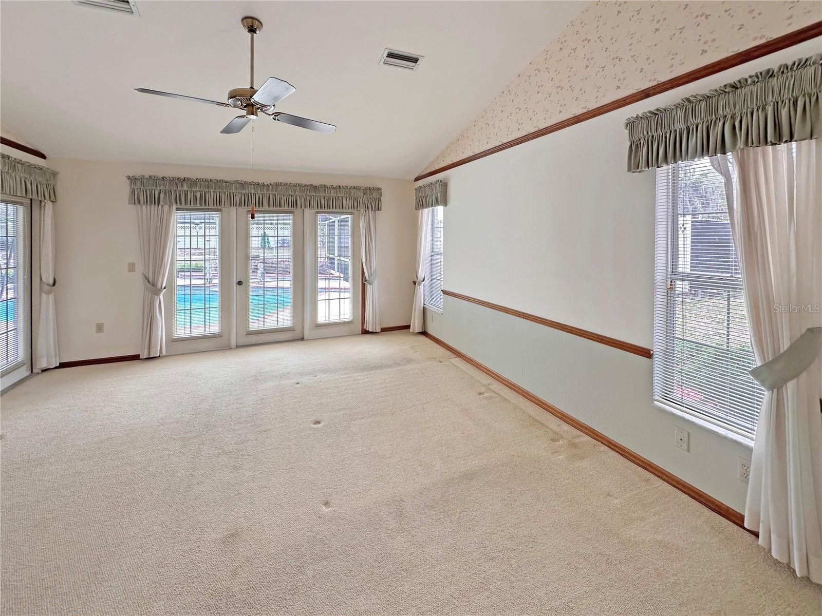 RIVER COUNTRY ESTATES - Residential