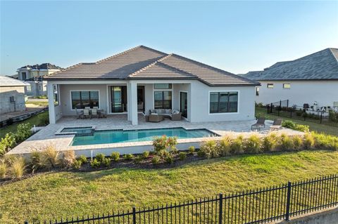 A home in PALMETTO