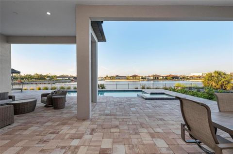 A home in PALMETTO