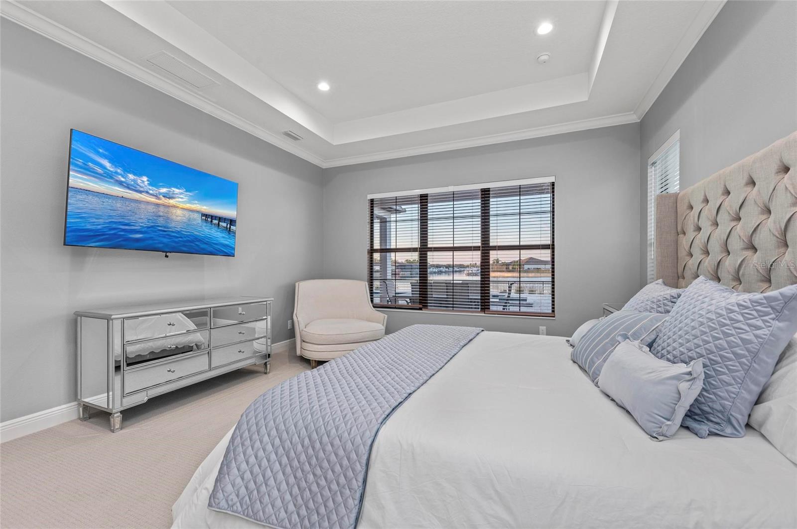SANCTUARY COVE - Residential
