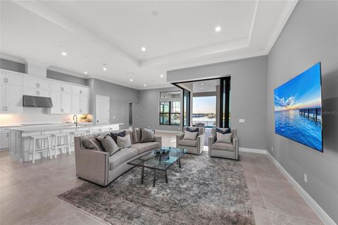 A home in PALMETTO