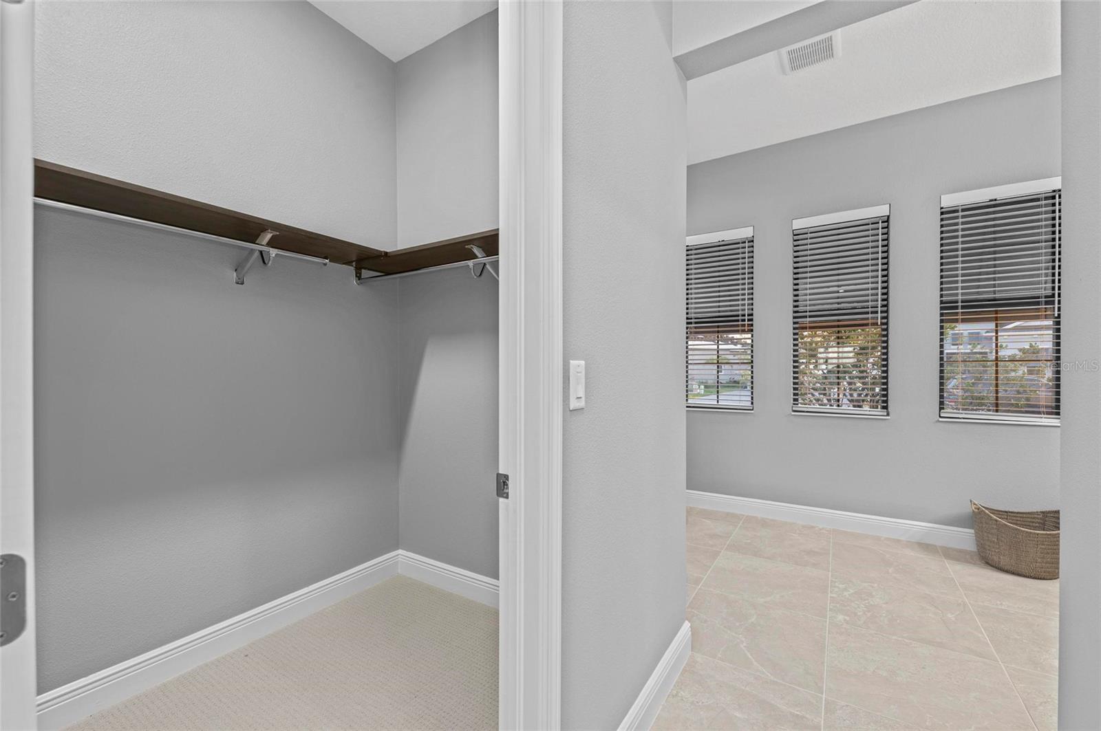 SANCTUARY COVE - Residential