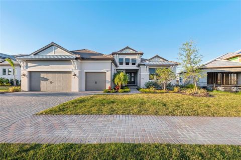 A home in PALMETTO