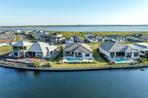 A home in PALMETTO