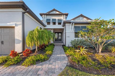 A home in PALMETTO